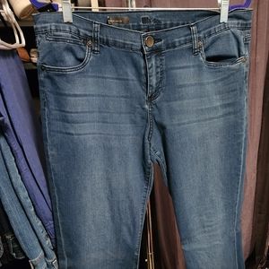 Stretch flare jeans